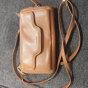 Nuoku Crossbody Bag
